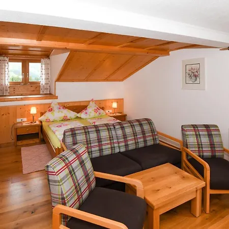 Strickhof Vakantieboerderij *