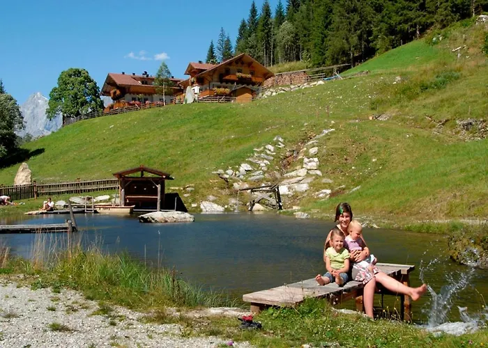 Strickhof Фермерский дом